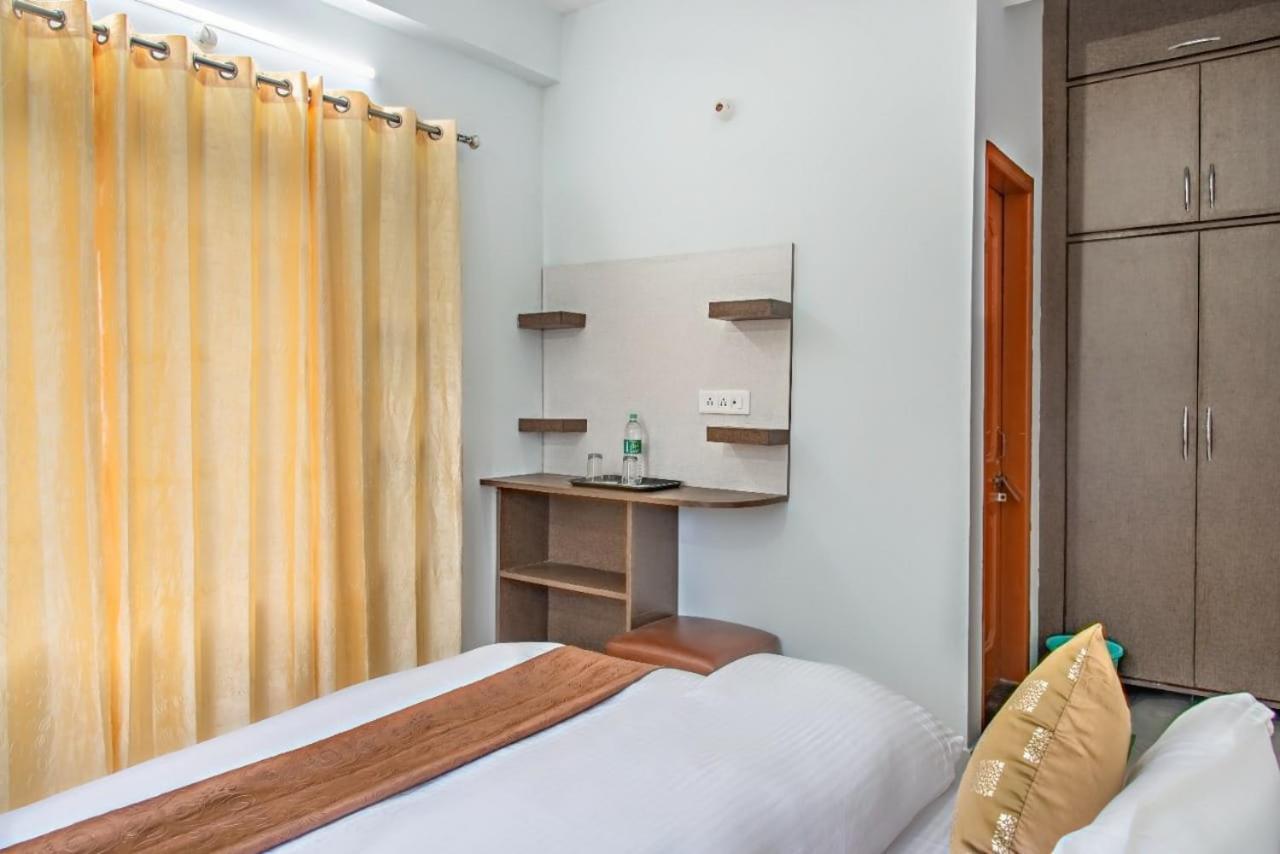 Himalyan Basera I Pvt Balcony I Serviced Apt I By Exotic Stays Kasauli Esterno foto