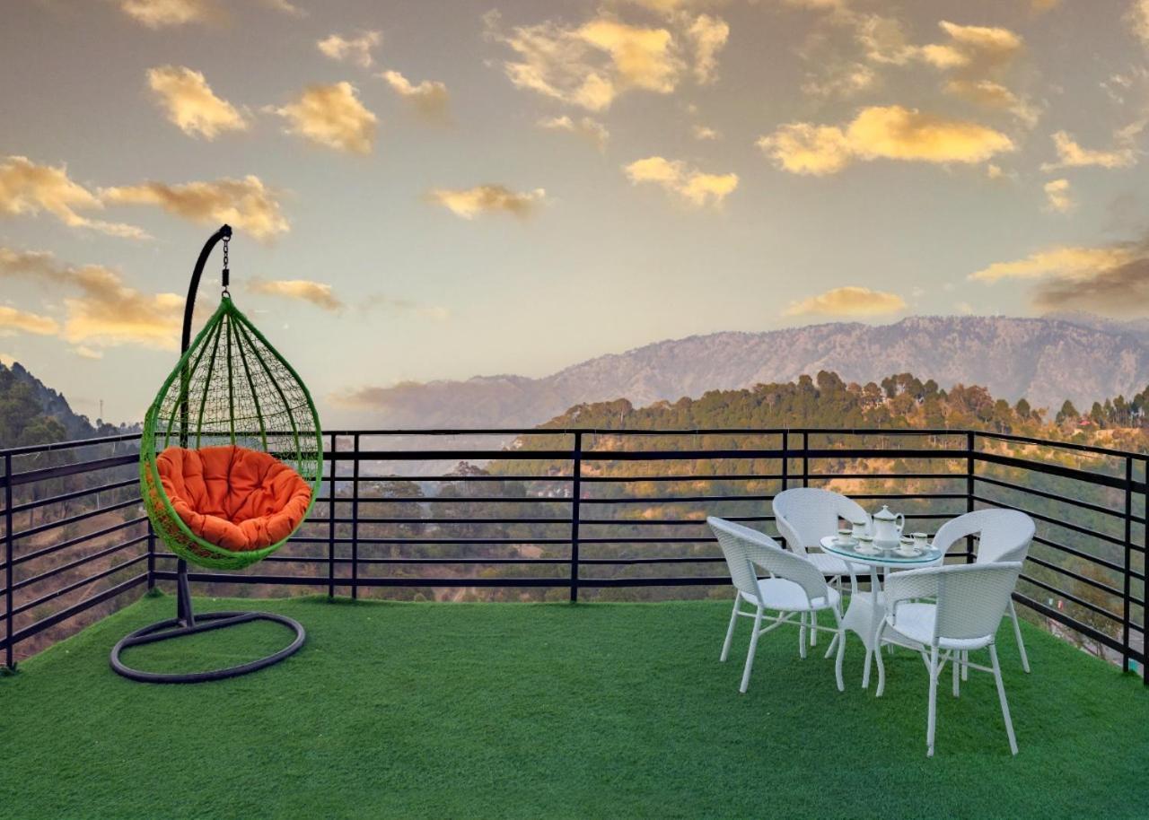 Himalyan Basera I Pvt Balcony I Serviced Apt I By Exotic Stays Kasauli Esterno foto