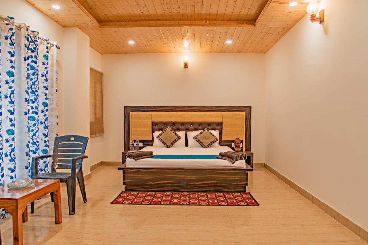 Himalyan Basera I Pvt Balcony I Serviced Apt I By Exotic Stays Kasauli Esterno foto